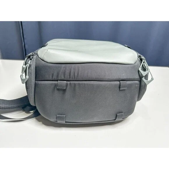 Wandrd Stratus Photo 18L Backpack (Excellent) - Wasatch Green